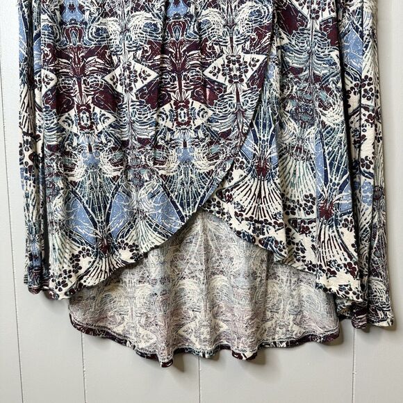 Free People Size Large Nouveau Blouse Blue Boho Top Keyhole Back Lace Faux Wrap - Picture 3 of 16